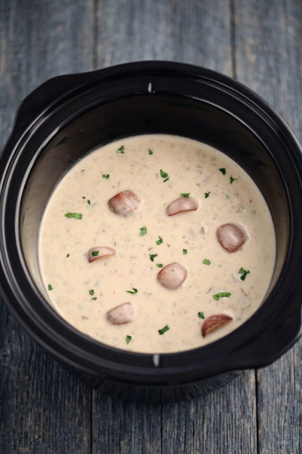 Slow Cooker Cream of Mushroom Soup