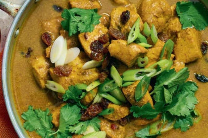 Slow Cooker Coronation Chicken Curry