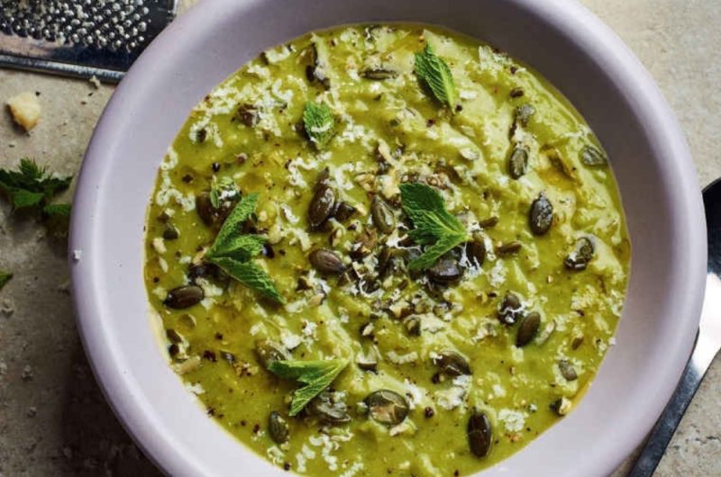Slow Cooker Pea and Mint Soup