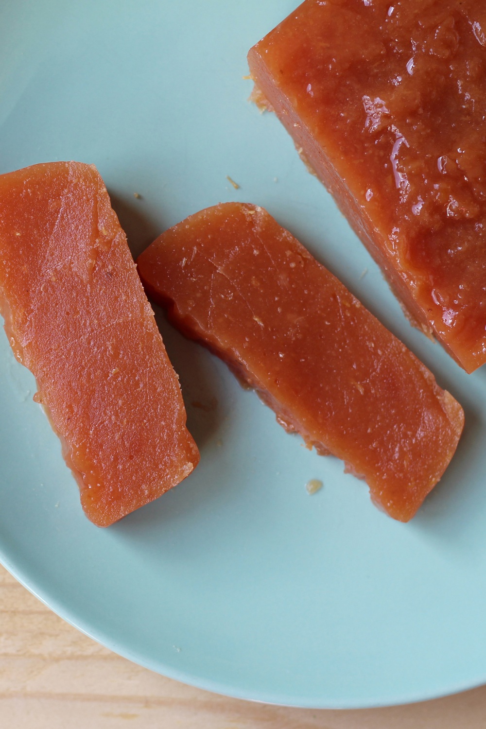 Slow Cooker Quince Paste