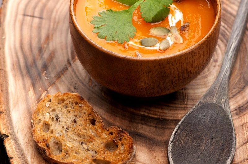 Slow Cooker Pumpkin Soup With Canned Pumpkin