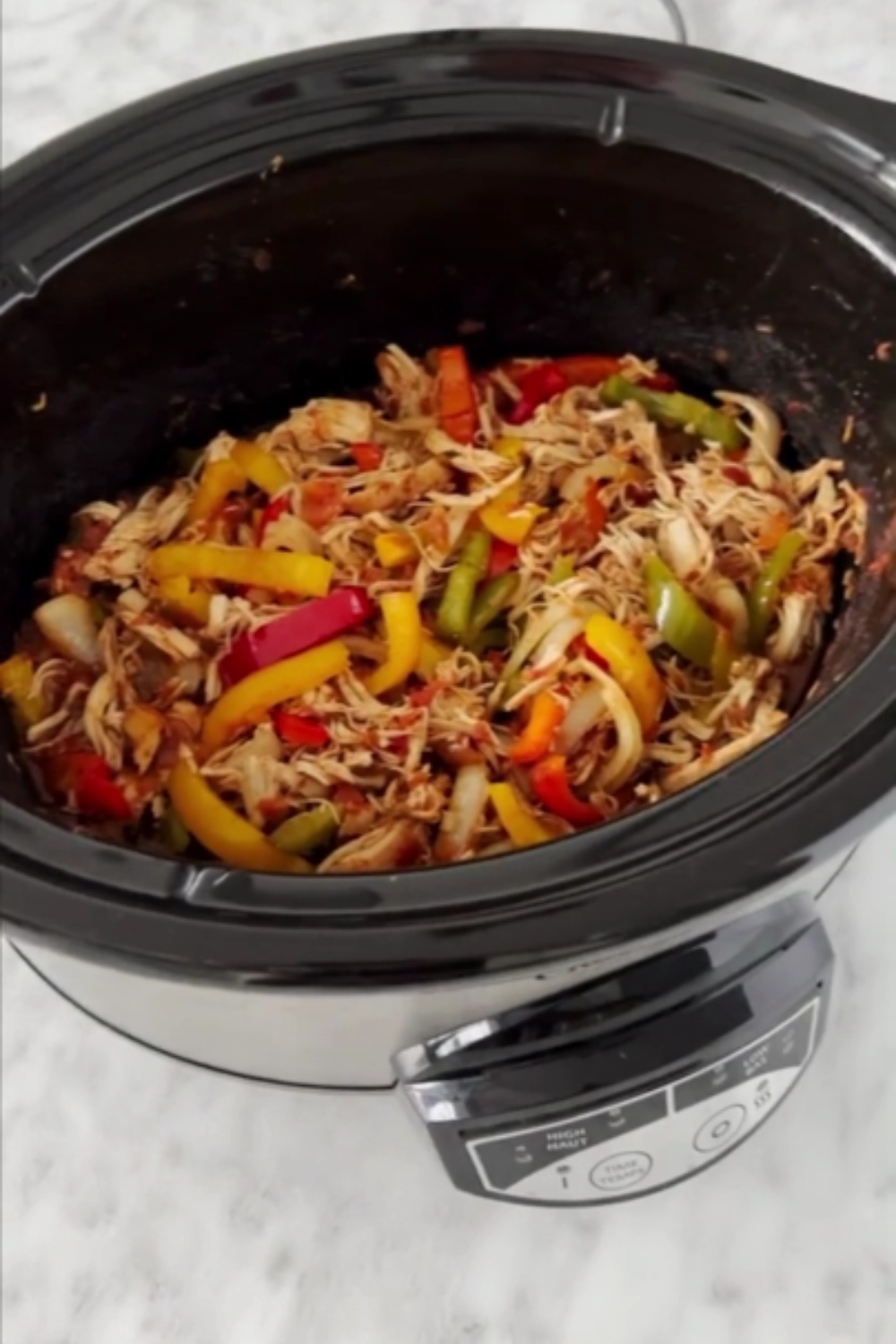 4 Ingredient Crockpot Chicken Fajitas