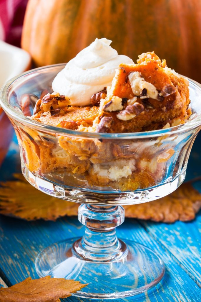 Easy Slow Cooker Pumpkin Bread Pudding