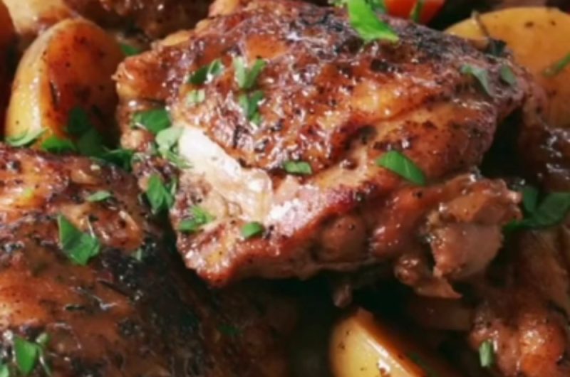 5 Ingredient Slow Cooker Balsamic Chicken