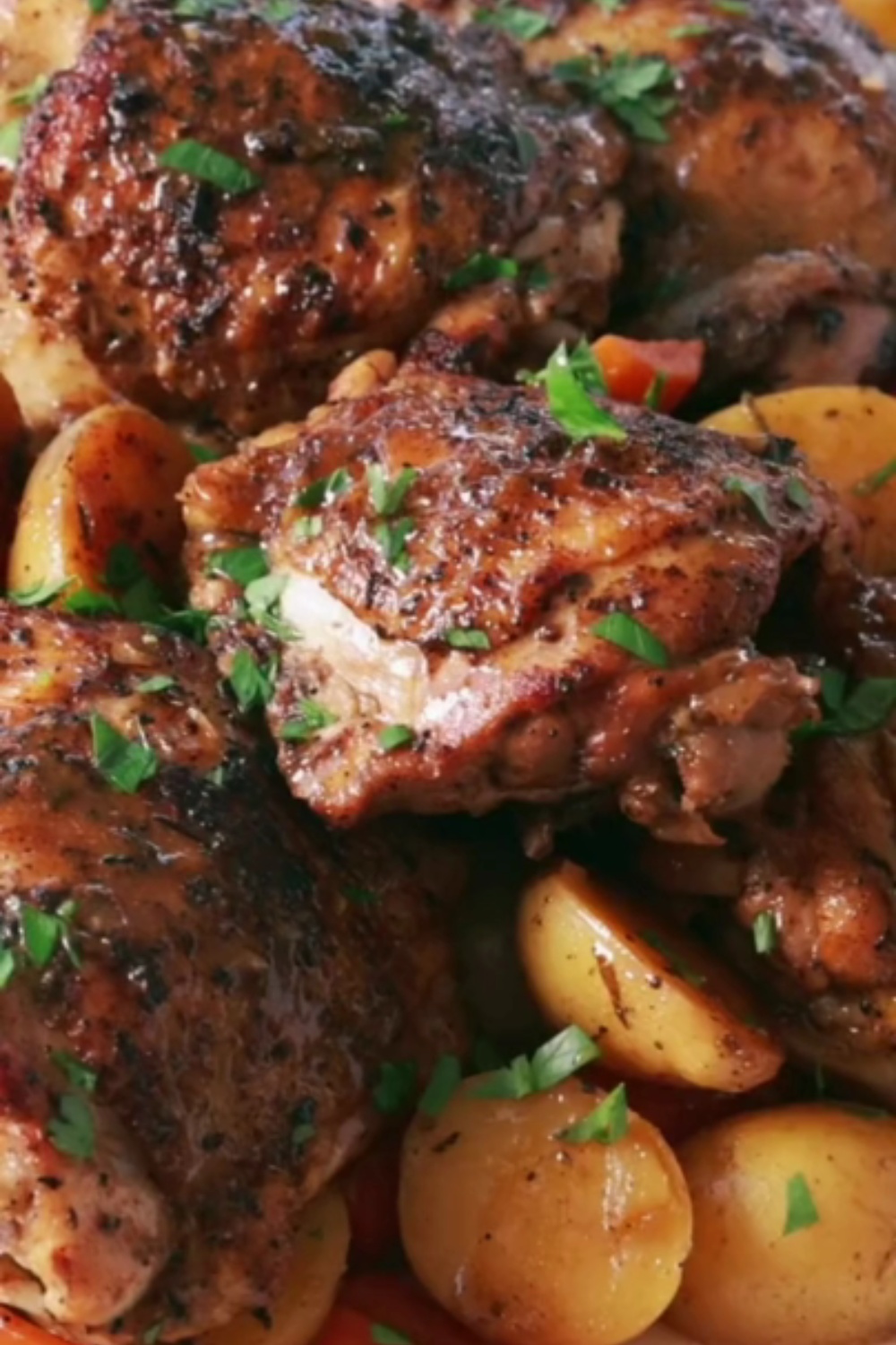 5 Ingredient Slow Cooker Balsamic Chicken