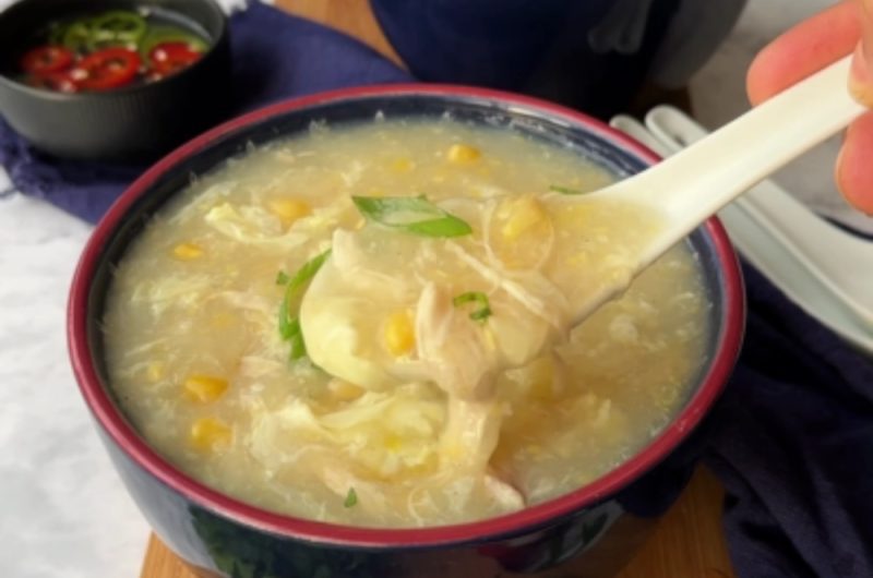 4 Ingredients Slow Cooker Easy Chicken and Corn Soup