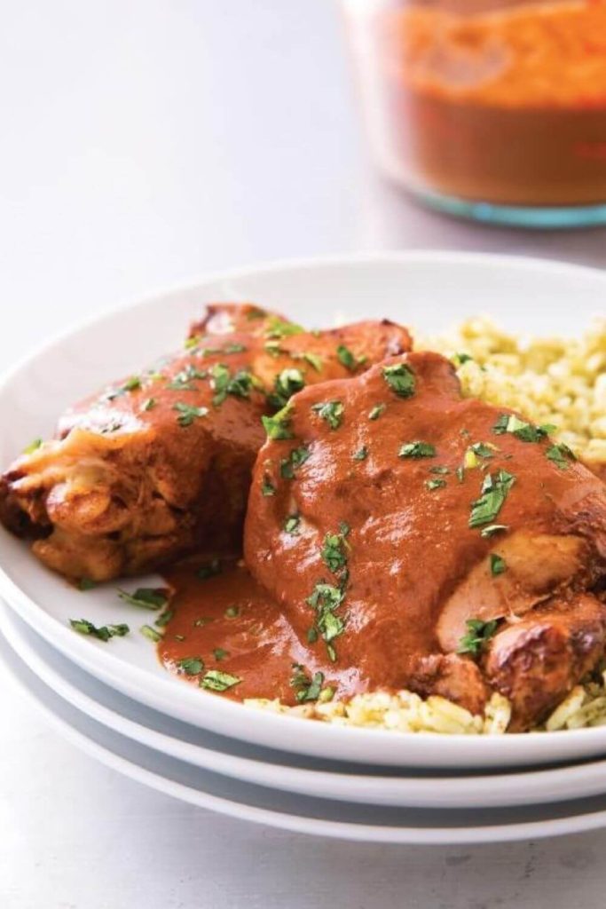 Easy Slow Cooker Mole Chicken Thighs