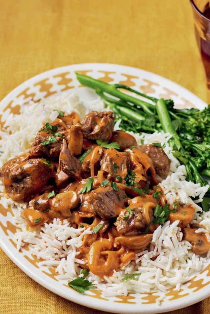 Slow Cooker Beef Mushroom Stroganoff