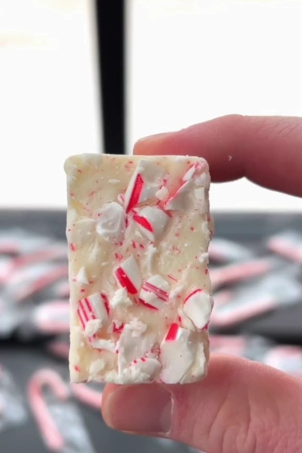 Slow Cooker Candy Cane Fudge