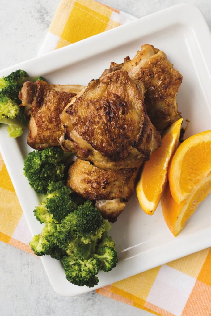 Slow Cooker Chicken Thighs and Broccoli