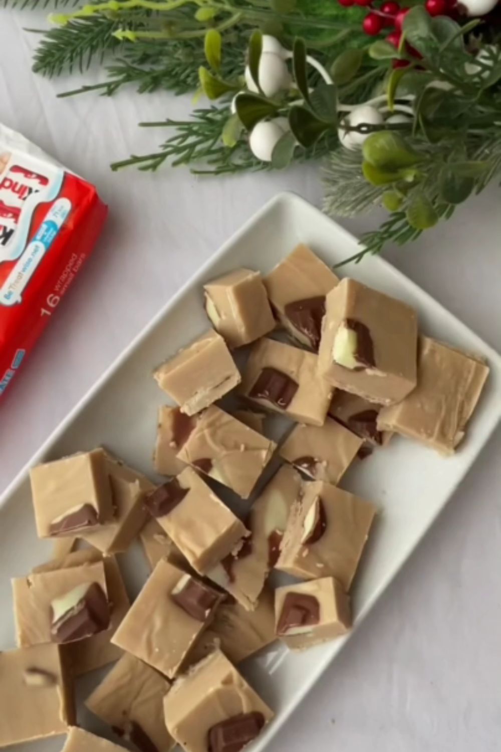 Slow Cooker Kinder Fudge