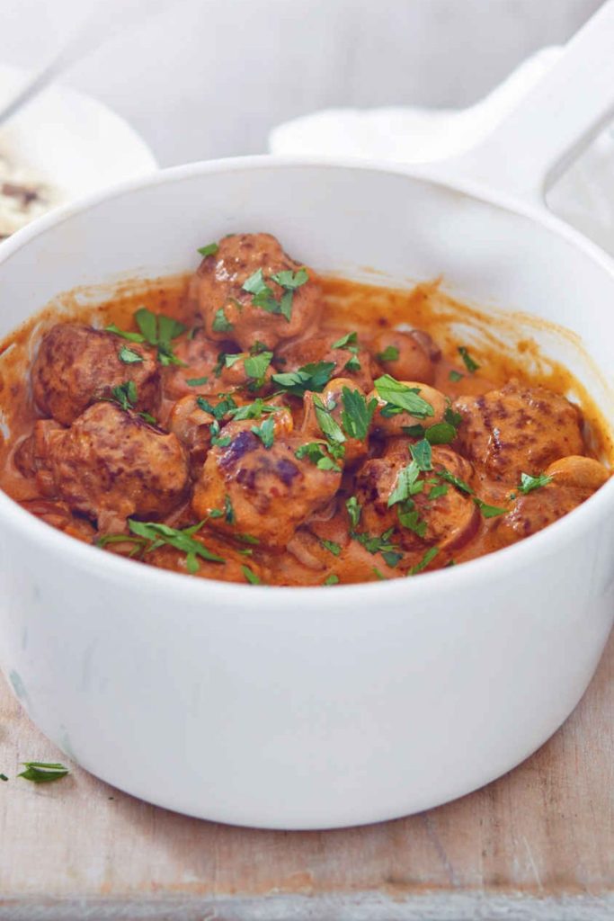 Slow Cooker Meatball Stroganoff