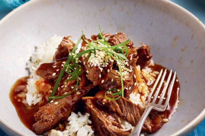 Slow Cooker Mongolian Beef Curry