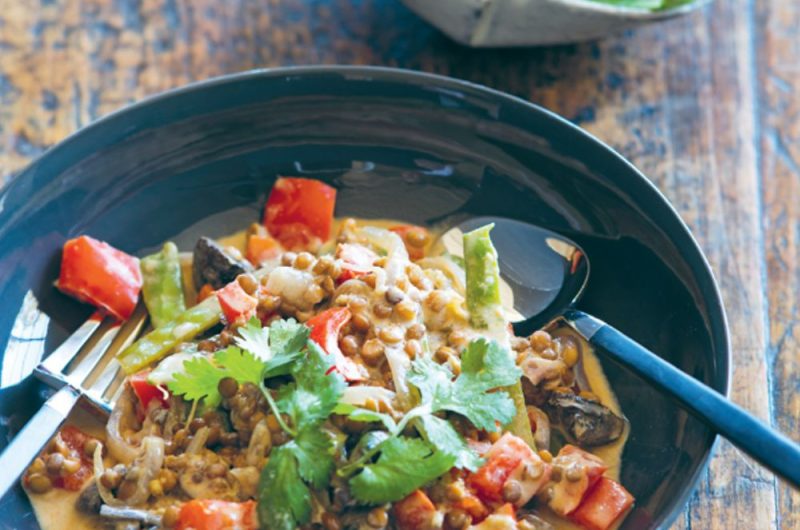 Slow Cooker Brown Lentil And Vegetable Massaman Curry