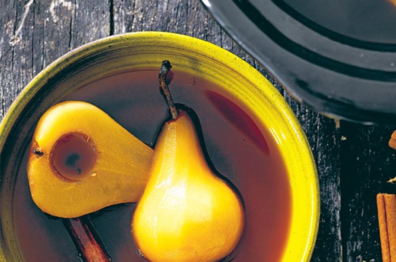 Slow Cooker Chai-Spiced Poached Pears