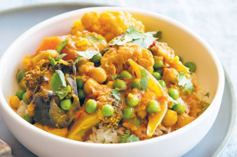 Slow Cooker Chickpea And Vegetable Curry