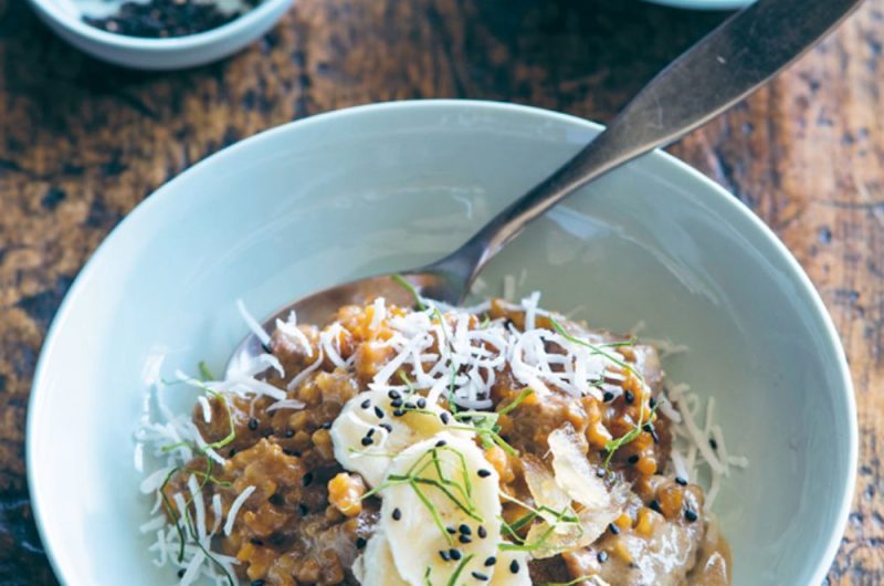 Slow Cooker Coconut Brown Rice Pudding With Banana And Ginger