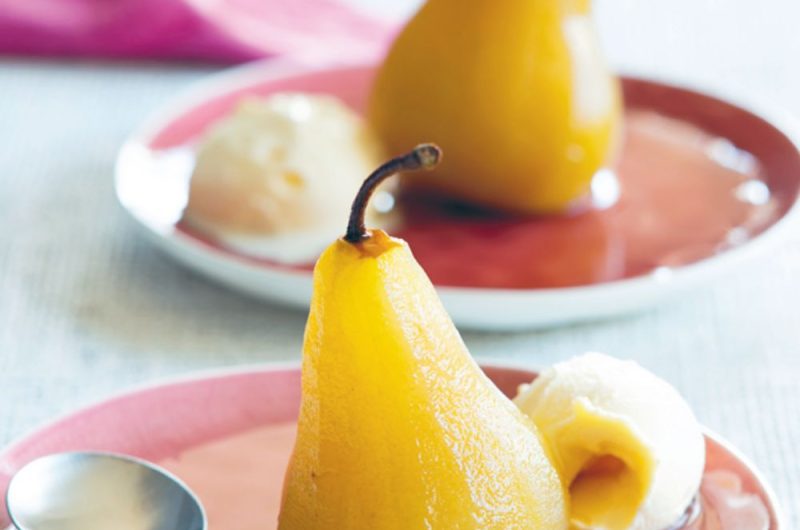 Slow Cooker Pears Poached In Ginger Wine