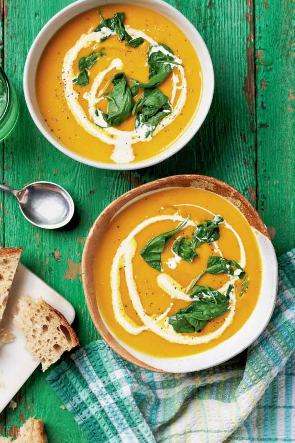 Slow Cooker Squash & Coconut Soup