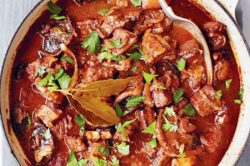 Slow Cooker Beef In Red Wine With Melting Onions