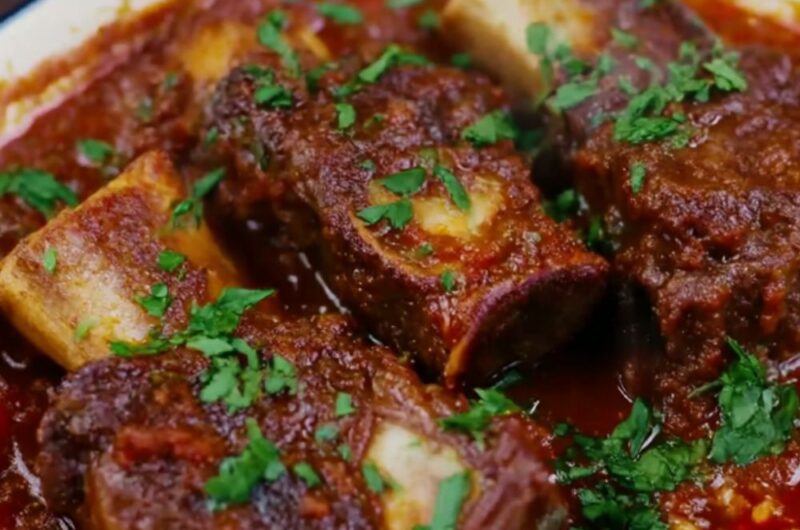 Slow-Cooked Beef In Red Sauce Recipe