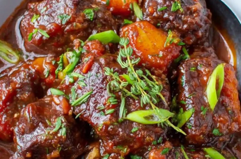 Slow-Cooker Beef Stew with Carrots and Potatoes Recipe